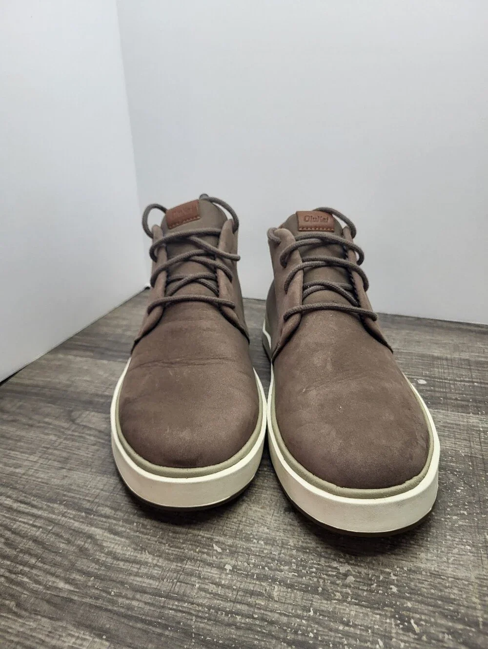 Olukai Boots Mens Size 8 Papaku 'Ili Chukka Mustang Leather Round Toe Ankle